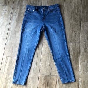 Ralph Lauren Classic Skinny Curvy Ankle Jeans 14